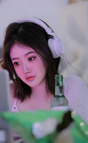 粉色水蜜桃主题鲜果与清甜生活